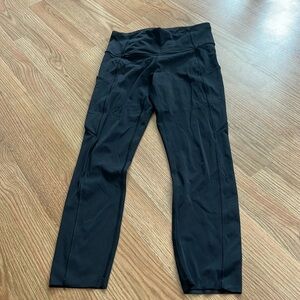Lululemon leggings with pockets